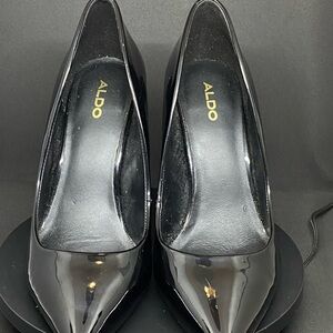 Aldo Black Heels Classic Elegance size 8.5